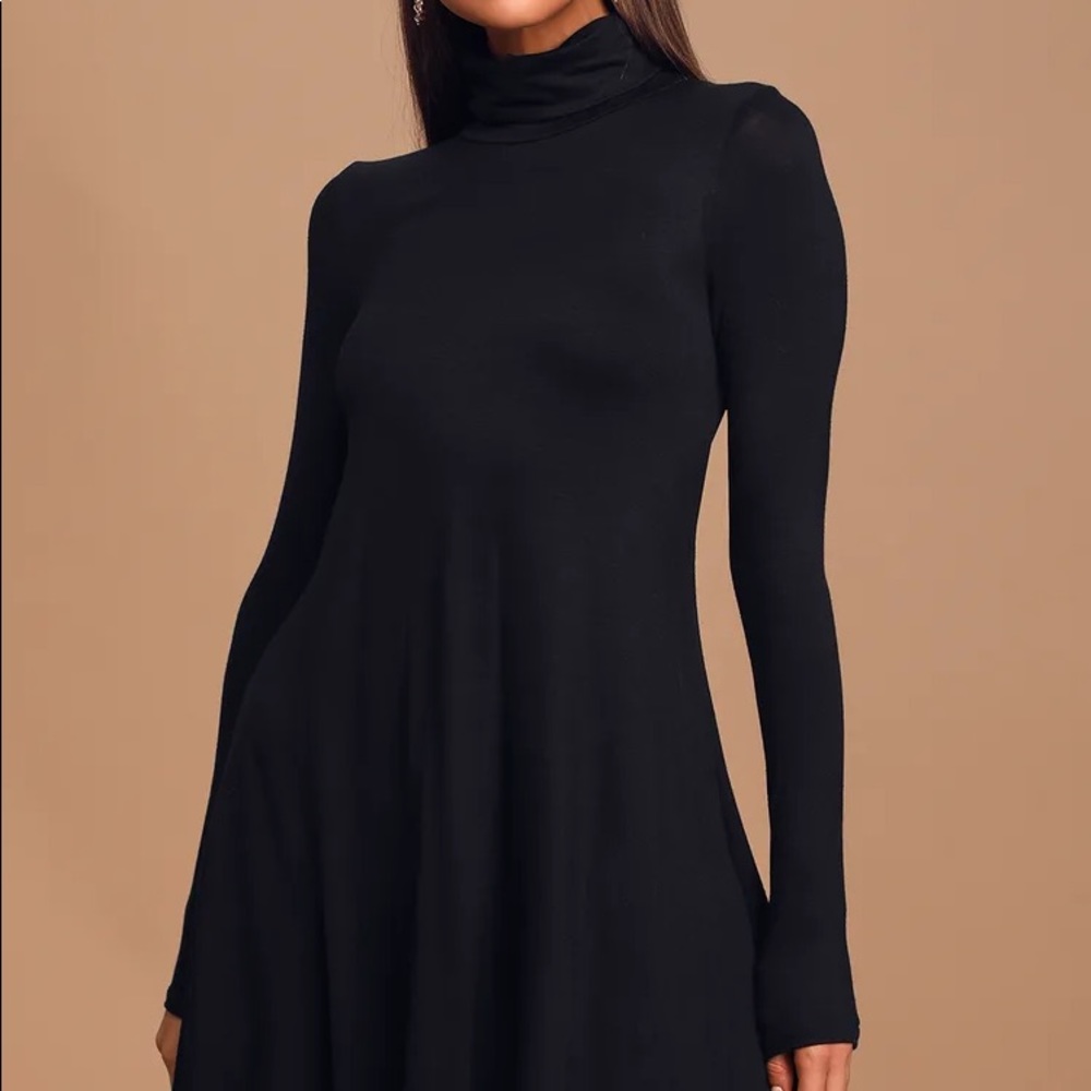 Black lulus swing dress turtleneck